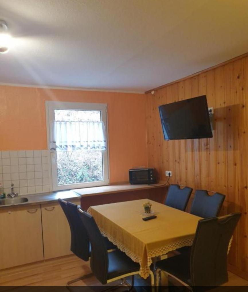 Ferienwohnungen-Monteurzimmer Lemberg Hagen  Ngoại thất bức ảnh